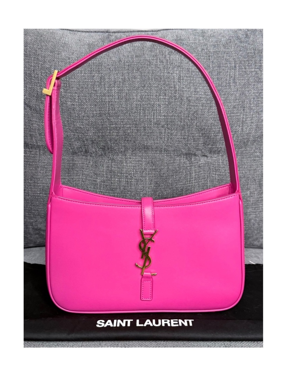 Saint Laurent Le 5 a 7 Medium smooth leather Shoulder Bag - Picture 1 of 12